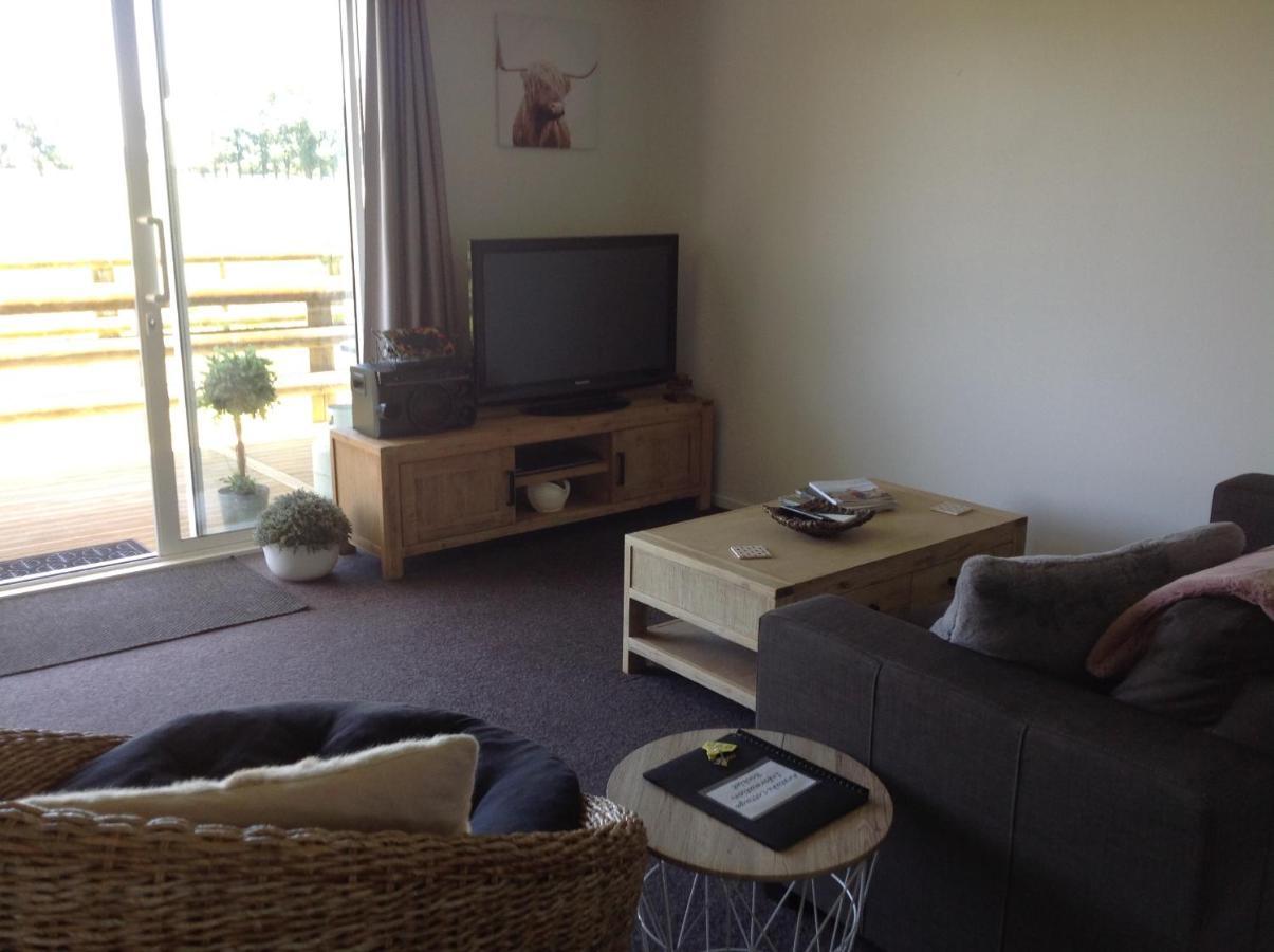 Aratahi Cottages Carterton Esterno foto